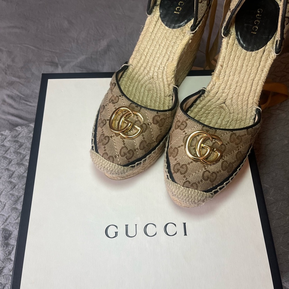 Gucci Pilar GG Ankle Tie Espadrille Platform Wedge - Picture 8 of 8